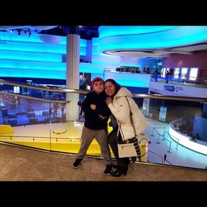 Meet your Posher, Sugey